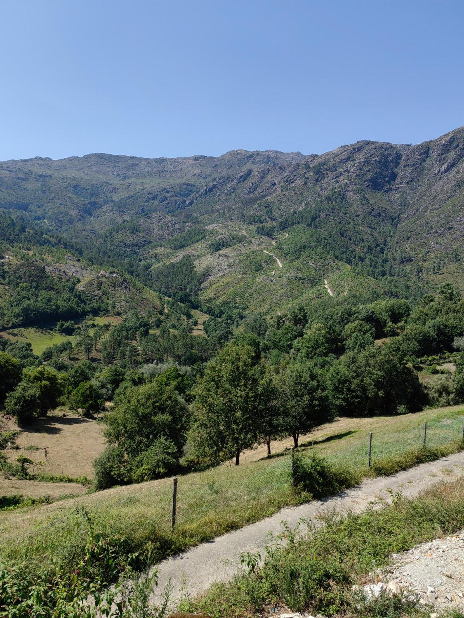Vale Das 7Lagoas Geres Buitenkant foto